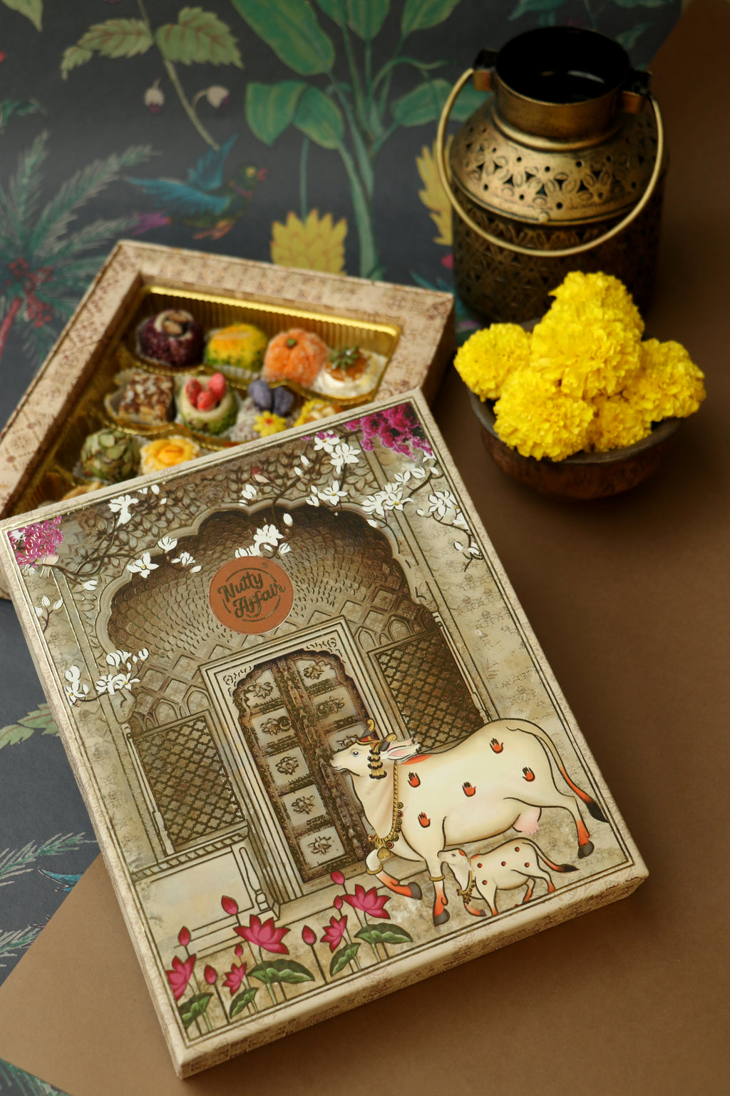 Mishri Sweet Box - 16 pc Sweet box 2