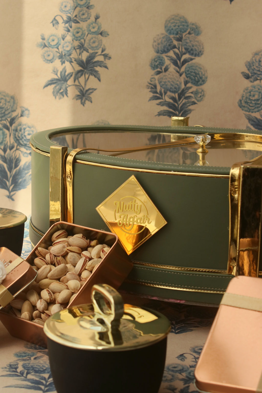 THE GROVE BOX